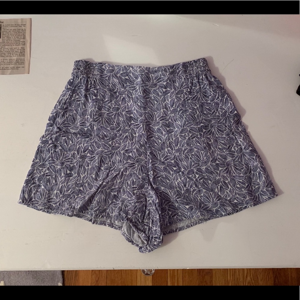 Women’s flowy shorts